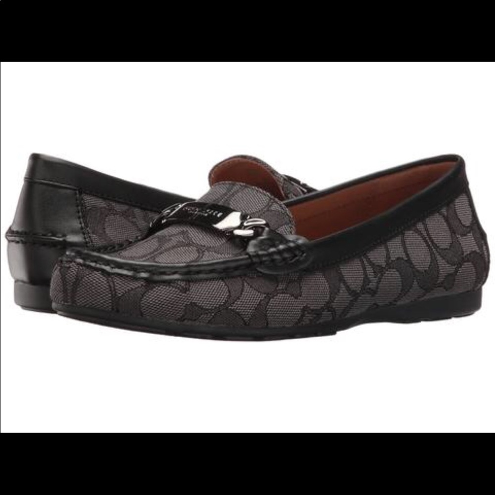 New coach shoes size 7 with box . Authentic